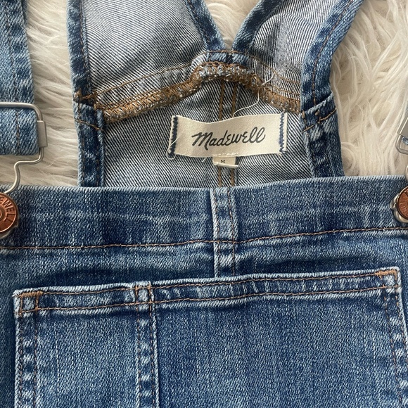 Madewell Women's Overalls | Medium Wash - Picture 4 of 6